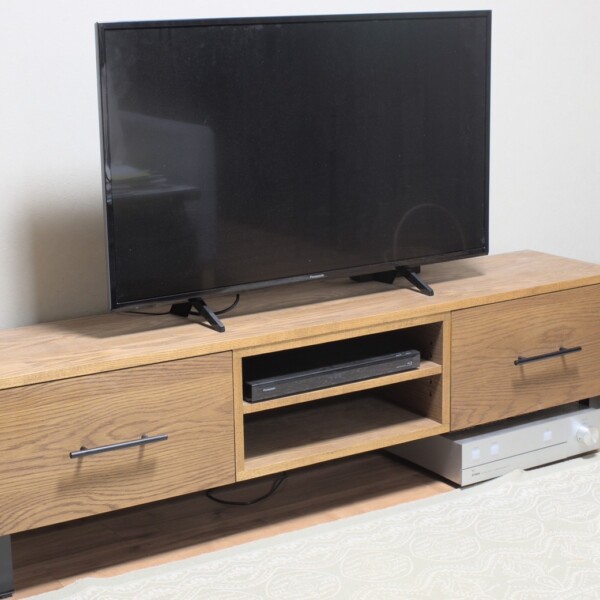 大阪府豊中市の中古マンションでテレビボードの製作事例